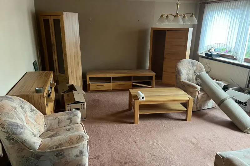 vor der Haushaltsauflösung